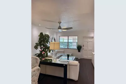 601 SE 5th Court #102, Fort Lauderdale, FL 33301 - Photo 11