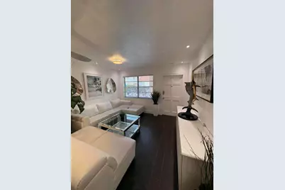 601 SE 5th Court #102, Fort Lauderdale, FL 33301 - Photo 3