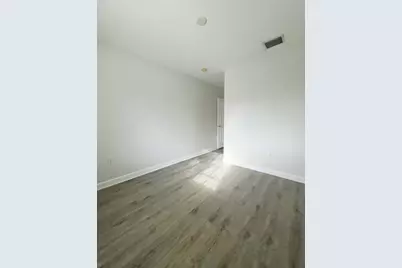 4154 Napoli Lake Drive, Riviera Beach, FL 33410 - Photo 17
