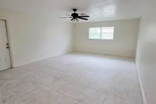 7400 Kimberly Blvd, North Lauderdale, FL 33068 - Photo 5