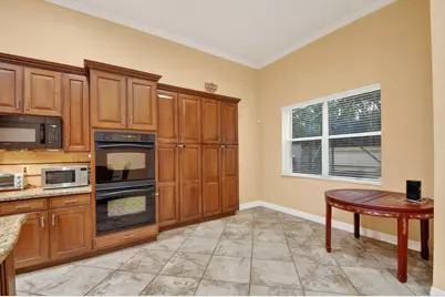 10247 Isle Wynd Court, Boynton Beach, FL 33437 - Photo 37