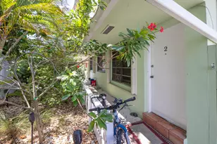 805 NE 40th St, Oakland Park, FL 33334 - Photo 9