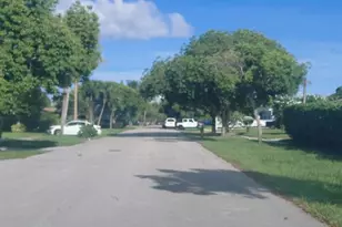 200 N Ware Dr, West Palm Beach, FL 33409 - Photo 3