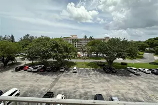 2651 S Course Dr, Pompano Beach, FL 33069 - Photo 21