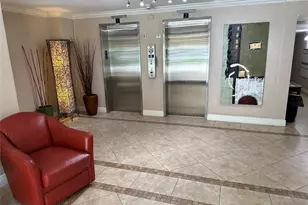 2651 S Course Dr, Pompano Beach, FL 33069 - Photo 23