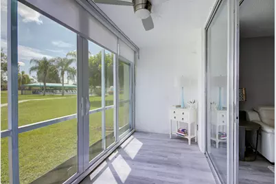 6698 10th Avenue N #109, Lake Worth, FL 33467 - Photo 9
