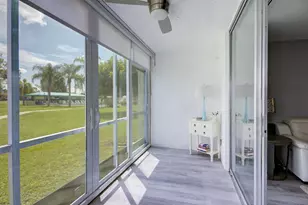 6698 10th Ave N, Lake Worth, FL 33467 - Photo 9