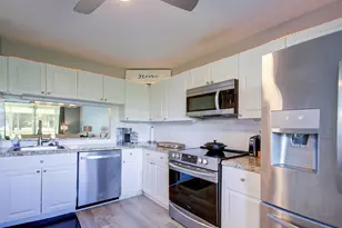 6698 10th Ave N, Lake Worth, FL 33467 - Photo 3