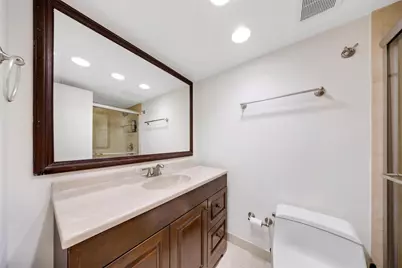 18181 NE 31st Court #804, Aventura, FL 33160 - Photo 17