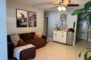 410 SW 7th St, Fort Lauderdale, FL 33315 - Photo 3