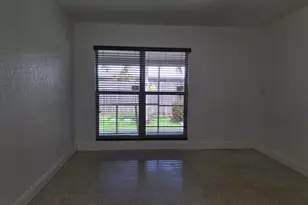 1624 NE 25th St, Wilton Manors, FL 33305 - Photo 13