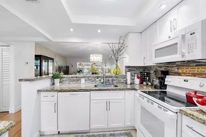 7837 Golf Cir Drive #212, Margate, FL 33063 - Photo 5