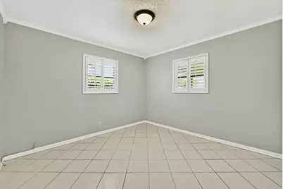 313 Poe Drive, Palm Springs, FL 33461 - Photo 19