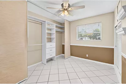 313 Poe Drive, Palm Springs, FL 33461 - Photo 17