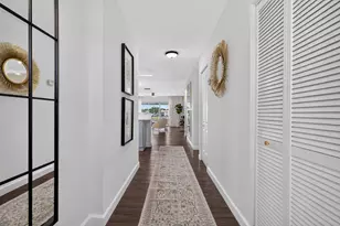 21219 Lago Cir, Boca Raton, FL 33433 - Photo 1