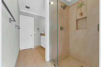 925 SE 10th Street, Pompano Beach, FL 33060 - Photo 29