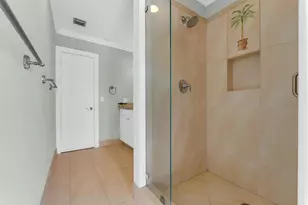 925 SE 10th St, Pompano Beach, FL 33060 - Photo 29