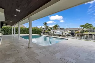 925 SE 10th St, Pompano Beach, FL 33060 - Photo 35