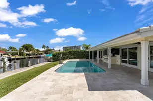 925 SE 10th St, Pompano Beach, FL 33060 - Photo 5