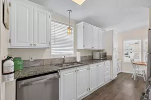 351 Nettles Blvd, Jensen Beach, FL 34957 - Photo 17