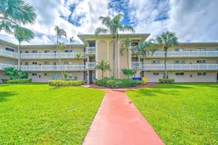 2606 Garden Dr S, Lake Worth Beach, FL 33461 - Photo 1