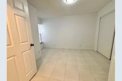2990 NW 68th Avenue, Margate, FL 33063 - Photo 23