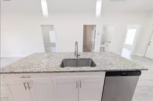 1562 W 26th Ct, Riviera Beach, FL 33404 - Photo 3