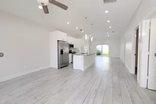 1562 W 26th Ct, Riviera Beach, FL 33404 - Photo 5