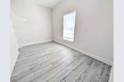 1562 W 26th Court, Riviera Beach, FL 33404 - Photo 7