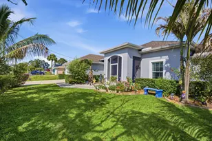 2081 SW Tropical Terrace, Port Saint Lucie, FL 34953 - Photo 5