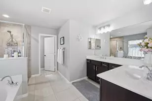 2081 SW Tropical Terrace, Port Saint Lucie, FL 34953 - Photo 23