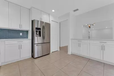 10084 Camelback Lane, Boca Raton, FL 33498 - Photo 7