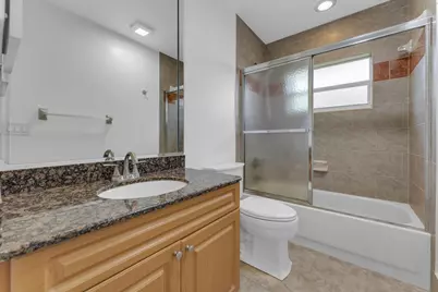 10084 Camelback Lane, Boca Raton, FL 33498 - Photo 17