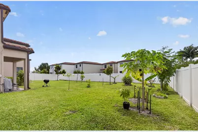 4009 Sequoia Place, Riviera Beach, FL 33410 - Photo 17