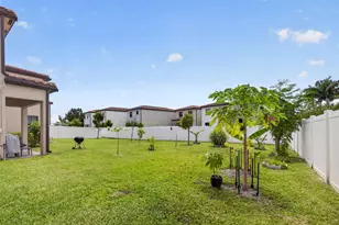 4009 Sequoia Pl, Riviera Beach, FL 33410 - Photo 17