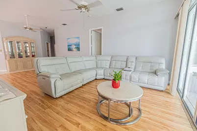 414 SW Fairway Landing, Port Saint Lucie, FL 34986 - Photo 5