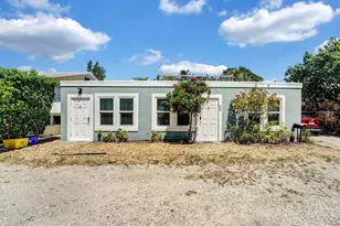 14 South Ln, Boynton Beach, FL 33435 - Photo 3