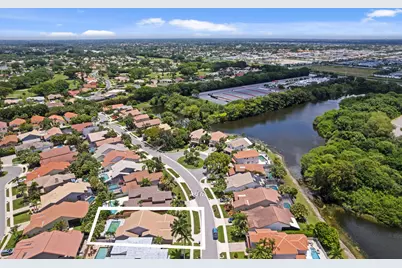 10333 Buena Ventura Drive, Boca Raton, FL 33498 - Photo 27