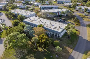 2929 SE Ocean Blvd, Stuart, FL 34996 - Photo 33