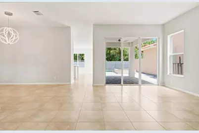 207 Isle Verde Way, Palm Beach Gardens, FL 33418 - Photo 11