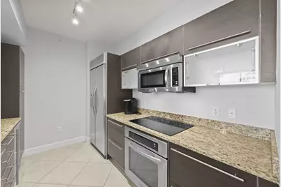 550 Okeechobee Boulevard #1609, West Palm Beach, FL 33401 - Photo 13