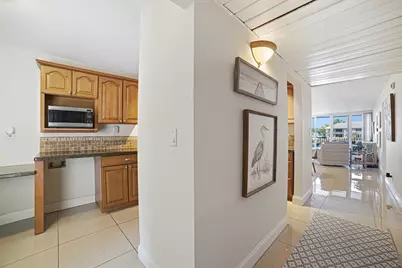 6 Royal Palm Way #211, Boca Raton, FL 33432 - Photo 19