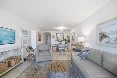 6 Royal Palm Way #211, Boca Raton, FL 33432 - Photo 3
