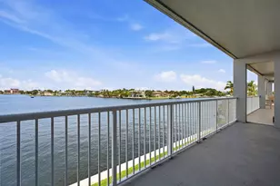 1201 S Riverside Dr, Pompano Beach, FL 33062 - Photo 3