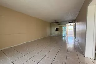 6005 Del Lago Cir, Sunrise, FL 33313 - Photo 3
