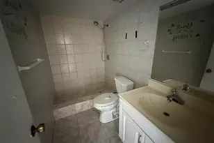 6005 Del Lago Cir, Sunrise, FL 33313 - Photo 13