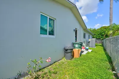 641 NW 43rd Avenue, Coconut Creek, FL 33066 - Photo 39