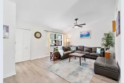 15681 Dover Court, Davie, FL 33331 - Photo 9