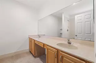 1000 Arezzo Cir, Boynton Beach, FL 33436 - Photo 29
