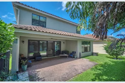8104 Rainforest Jasper Lane, Delray Beach, FL 33446 - Photo 15